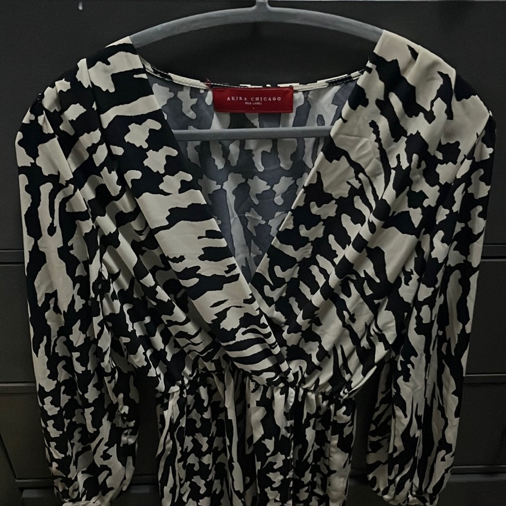 Akira Chicago cream and black dress